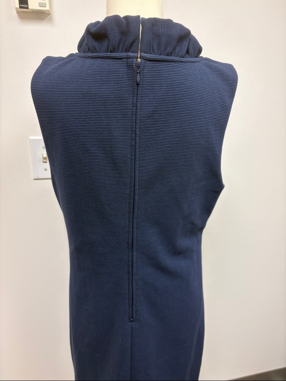 Lilly Pulitzer Navy Ruffle V-Neck Sleeveless Dress - Picture 4 of 5
